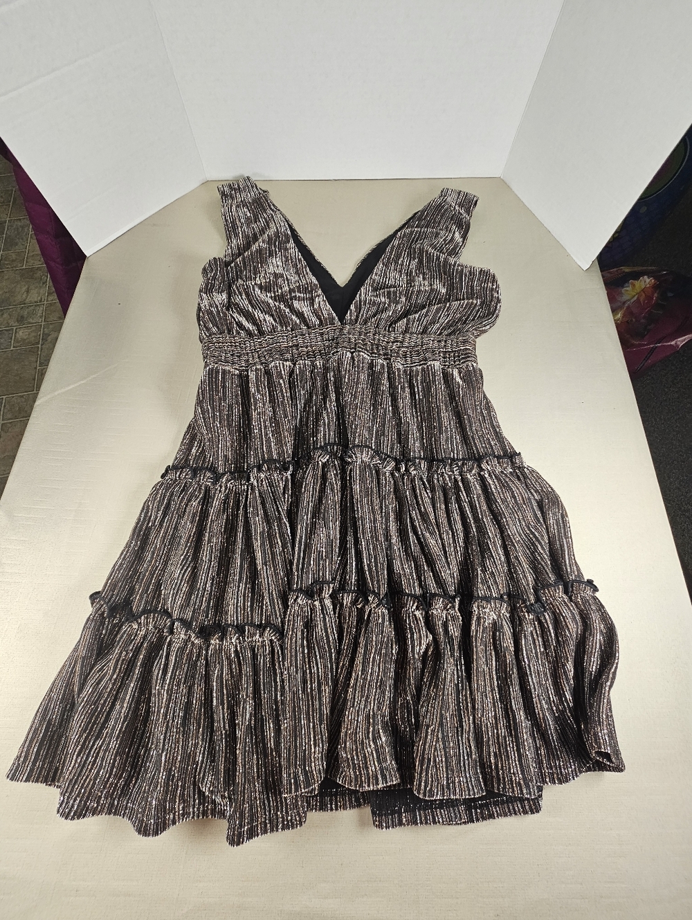 Francesca's Collections Black and Silver Tiered V-Neck Midi Dress - Picture 10 of 10